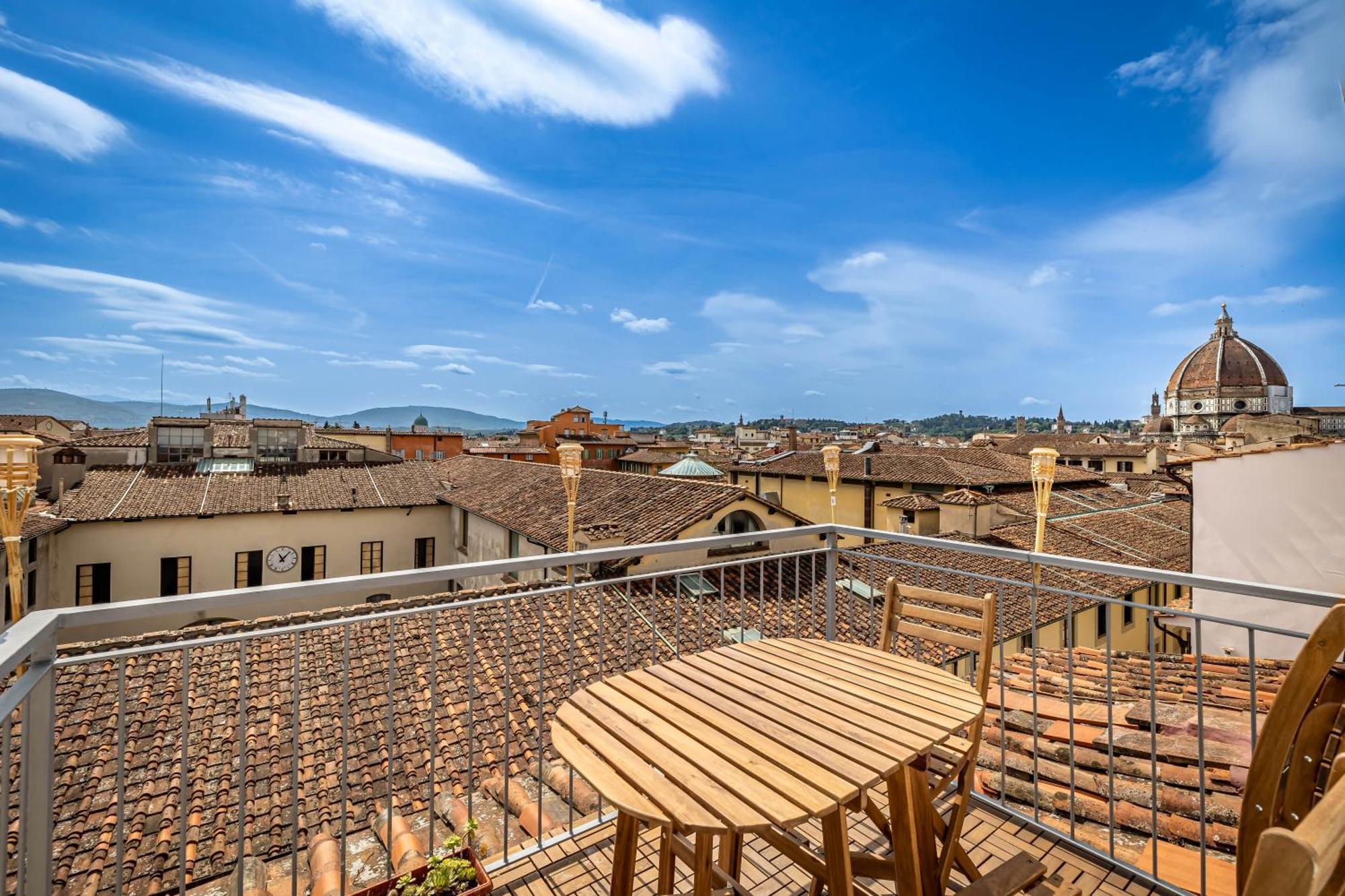 Appartement Yd Stunning Terrace On The Accademia à Florence Extérieur photo